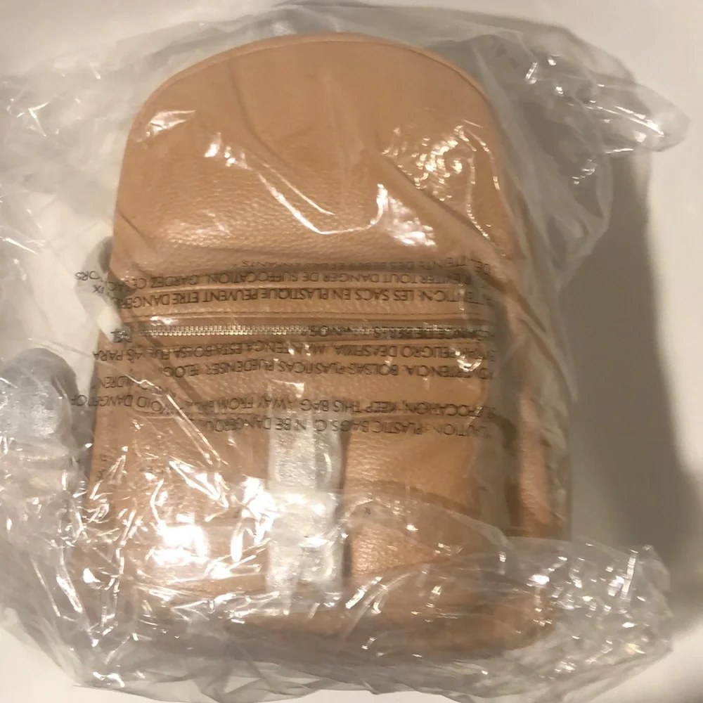 NWT $250 Rebecca Minkoff Mini Mab Leather Backpack in Tan!